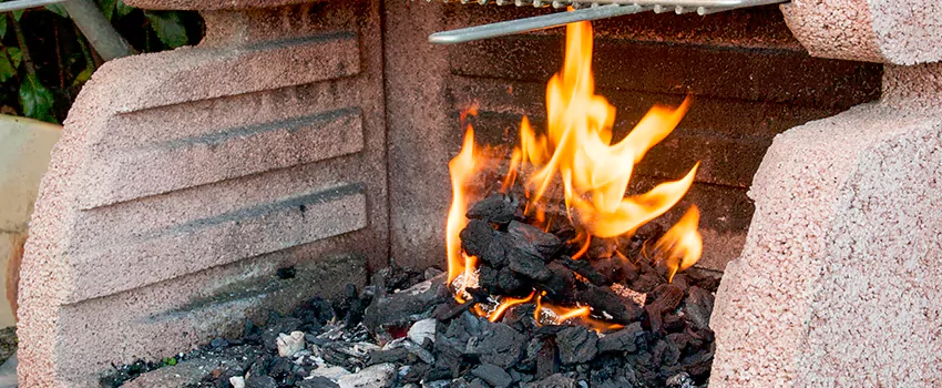 Clean The Fireplace Mantle And Hearth in Bourget, ON